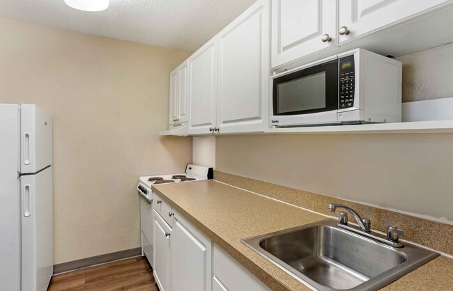 Building Photo - Furnished Studio-Philadelphia - Mt. Laurel...