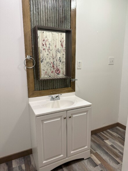 Building Photo - 3446 LA-594