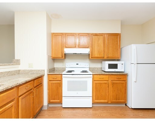 Building Photo - 151 Hallet St