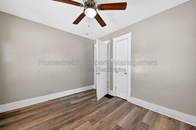 Building Photo - 2309 Gaebler Ave