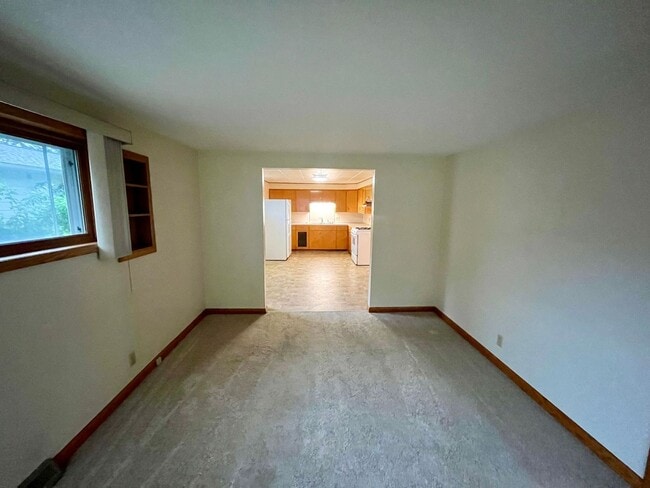 Building Photo - 3 Bed 1 Bath Single Family Home in Wausau