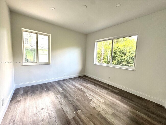 Building Photo - 8201 Abbott Ave