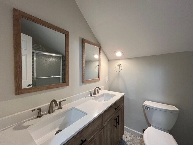 Building Photo - Excellent 4BD, 2.5BA Cary Home with Fenced...