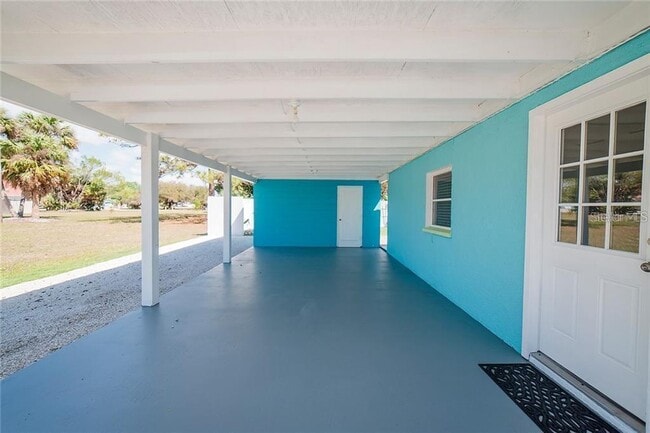 Building Photo - 495 S McCall Rd