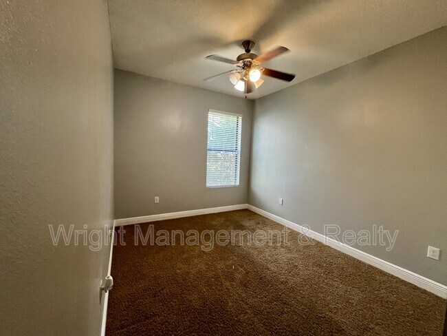 Building Photo - 5475 Angelonia Terrace