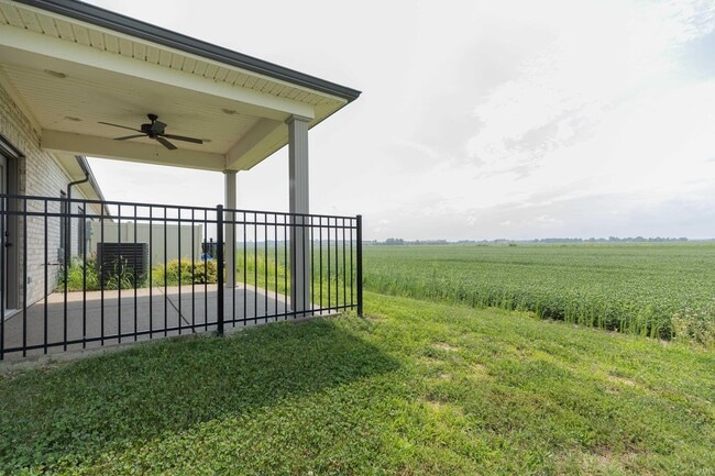 Building Photo - 3390 White Oak Trl