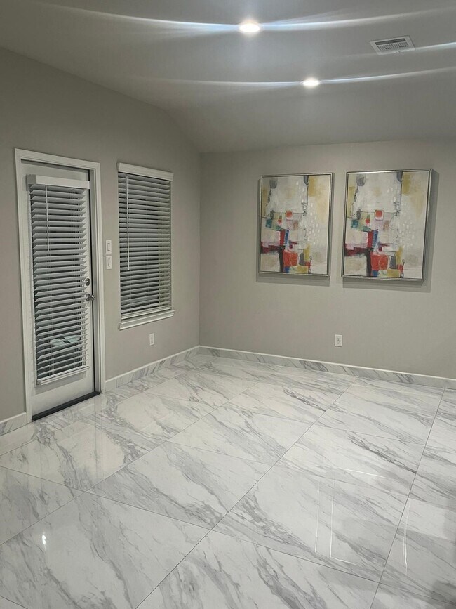 Building Photo - 22623 Theodoli Dr