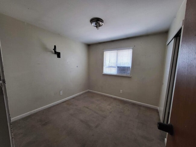 Building Photo - 966 Port Ashton Ct