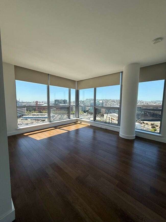 Building Photo - Penthouse Corner Condo at Arden- One of th...