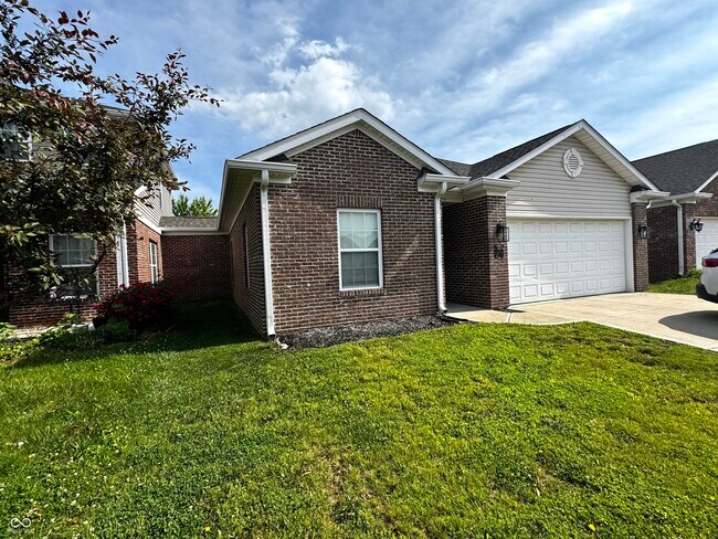 Building Photo - 914 Baden Manor Dr