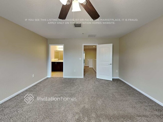 Building Photo - 206 SW 7th Ct