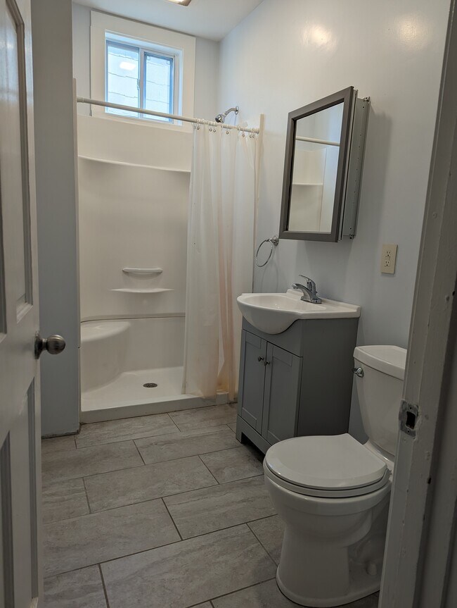 Building Photo - 308 Belgrade Ave