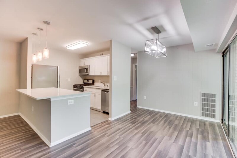 Building Photo - 5200 Crossfield Ct