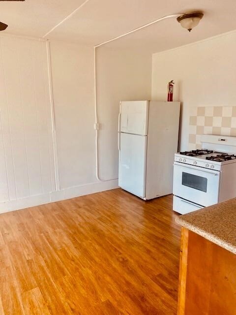 Building Photo - 1602 Henninger St