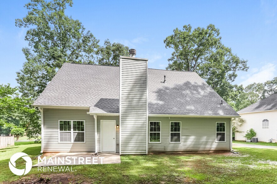 Building Photo - 4249 Gracewood Park Dr