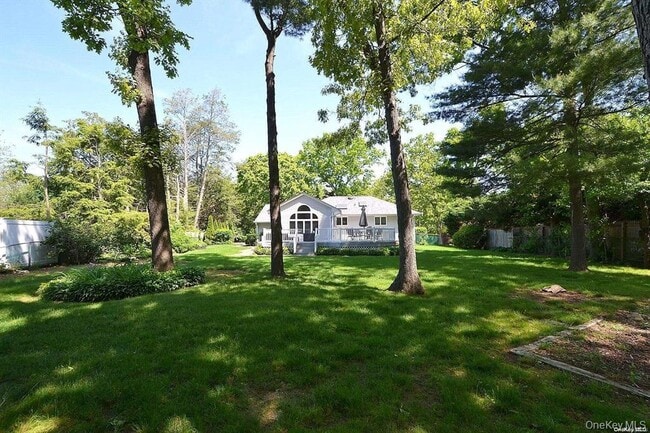 Building Photo - 88 Burton Ln