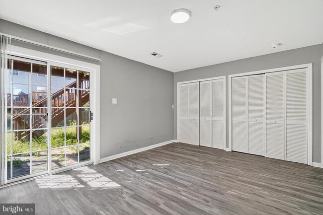 Building Photo - 3231 Halcyon Ct