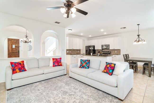 Building Photo - Home for Rent