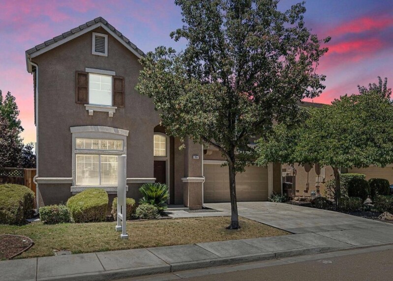 Primary Photo - 3957 Chateau Ln