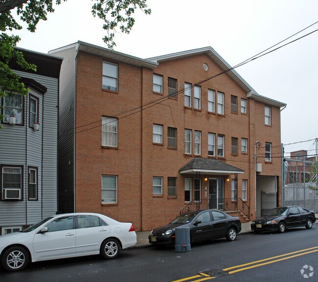 2325 Mott St 2325 Mott St Newark NJ 07105 Apartment Finder