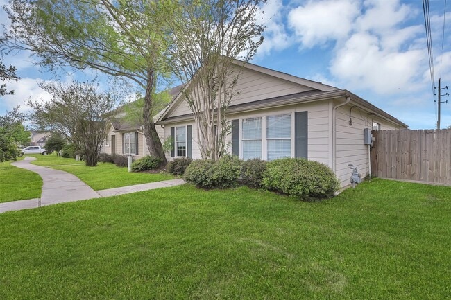 Building Photo - 935 Verde Trails Dr