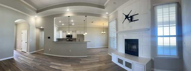 Building Photo - 2216 Amanda Ln