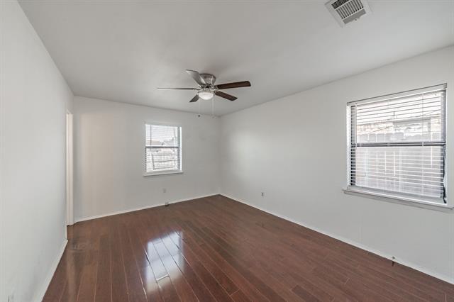 Building Photo - 6225 Sunnybrook Dr