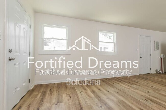 Building Photo - 315 Hartle St