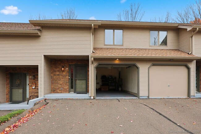 Building Photo - 25 Washington St