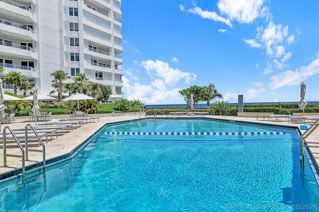 Building Photo - 500 S Ocean Blvd