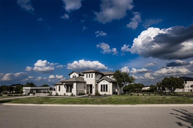 Building Photo - 7417 Davenport Divide Rd