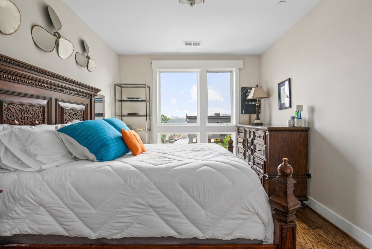 Building Photo - 2920 Georgia Ave NW