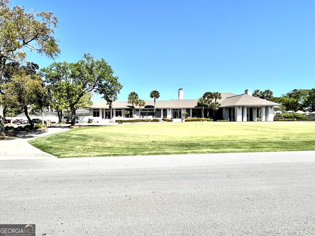 Building Photo - 372 Moss Oak Cir