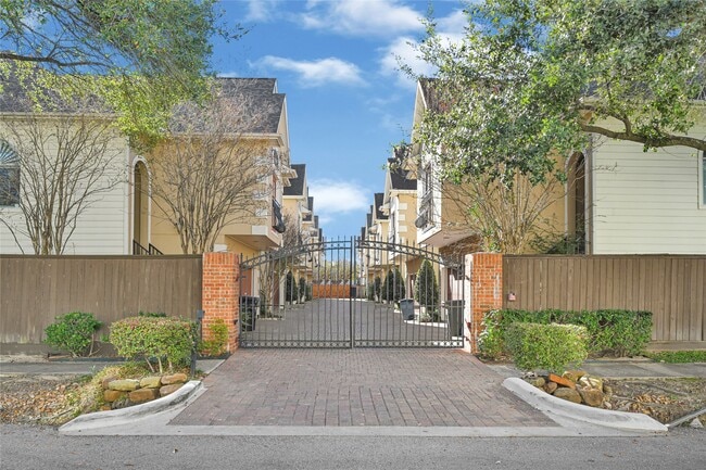 Building Photo - 5206 Washington Ave