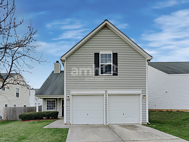 Building Photo - 1568 Pebble Ridge Dr