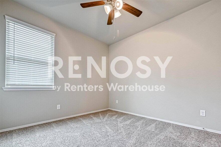 Building Photo - 14122 Silver Falls Ct
