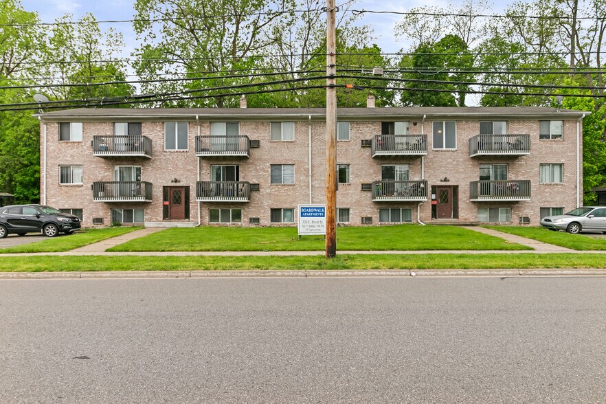 Primary Photo - Park Place
