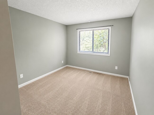 Building Photo - 13459 Zenith Ln