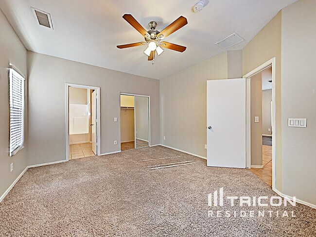Building Photo - 8328 W Pima St