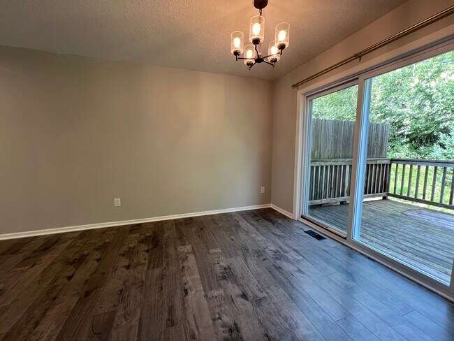 Building Photo - 7110 Calumet Ct