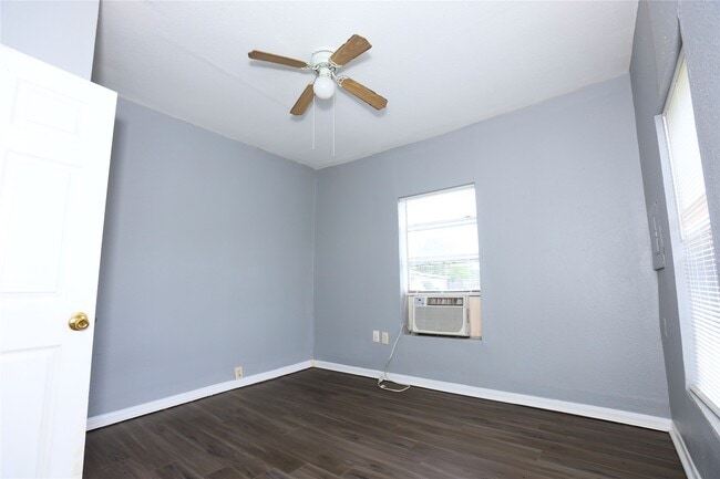 Building Photo - 107 Prewitt Ln