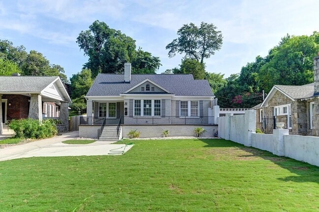 Building Photo - Beautifully renovated and repurposed house