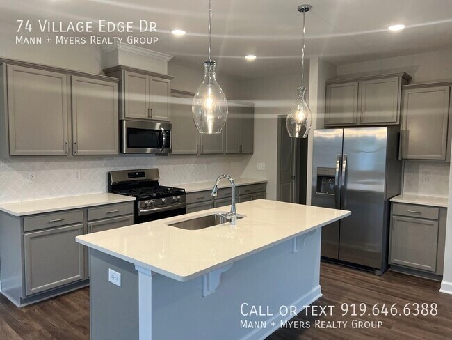 Building Photo - 74 Village Edge Dr