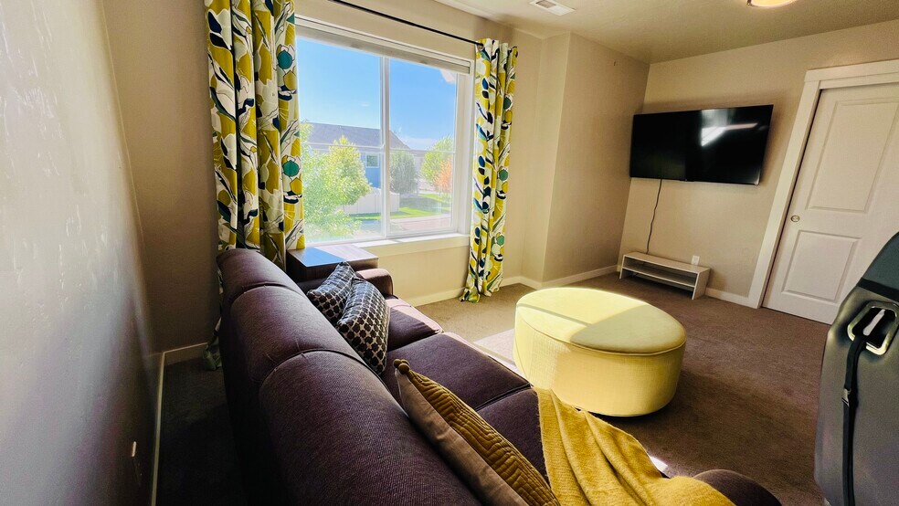 Building Photo - 1123 Drexel Hill Ave