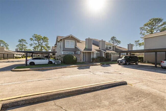 Building Photo - 6341 Shadow Tree Dr