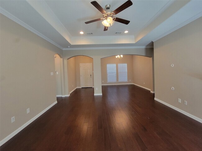 Building Photo - 621 Marybeth Dr