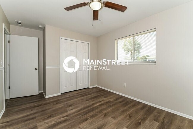 Building Photo - 3 Bedroom Pet-Friendly Home in CAPE CORAL,...