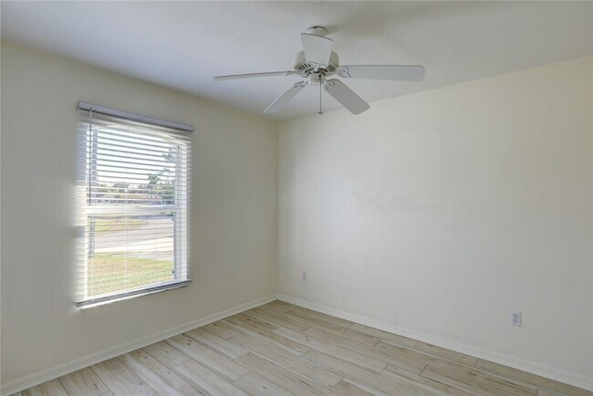 Building Photo - 1489 Whitmore St