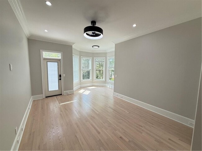 Building Photo - 1660 Briergate Dr