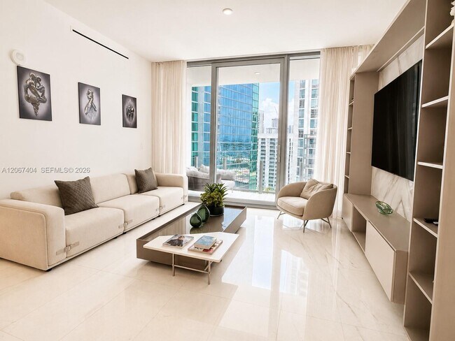 Building Photo - 300 Biscayne Blvd Way